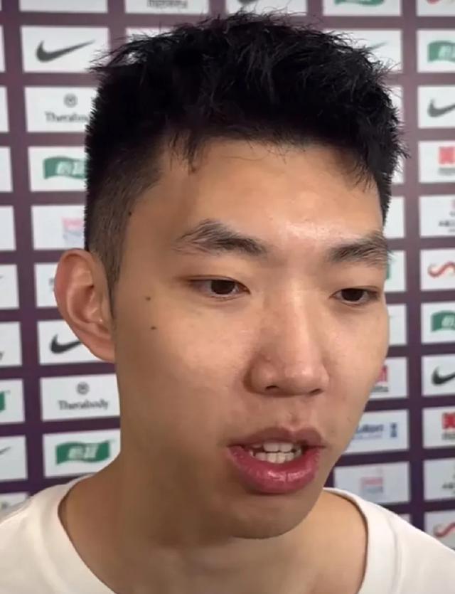 尼姆球队冲刺前四，全力以赴的简单介绍