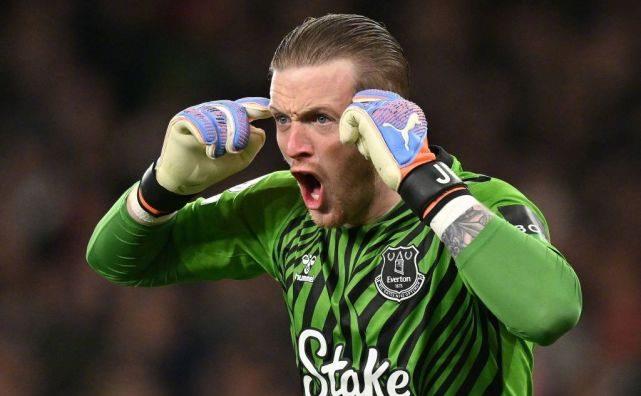 九游体育官方入口-柏林昂首阔步，连胜夺得领先位置