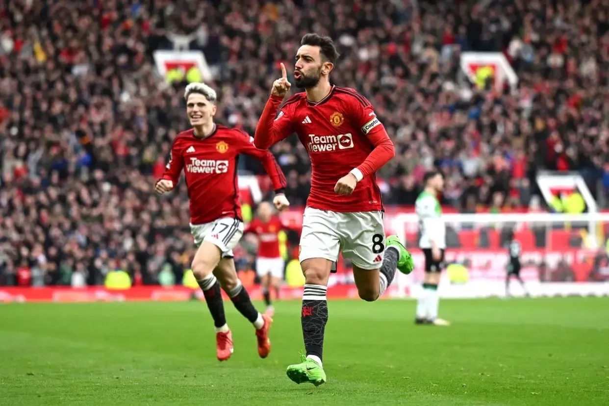 利物浦客场逼平曼联，领先优势迎来挑战的简单介绍