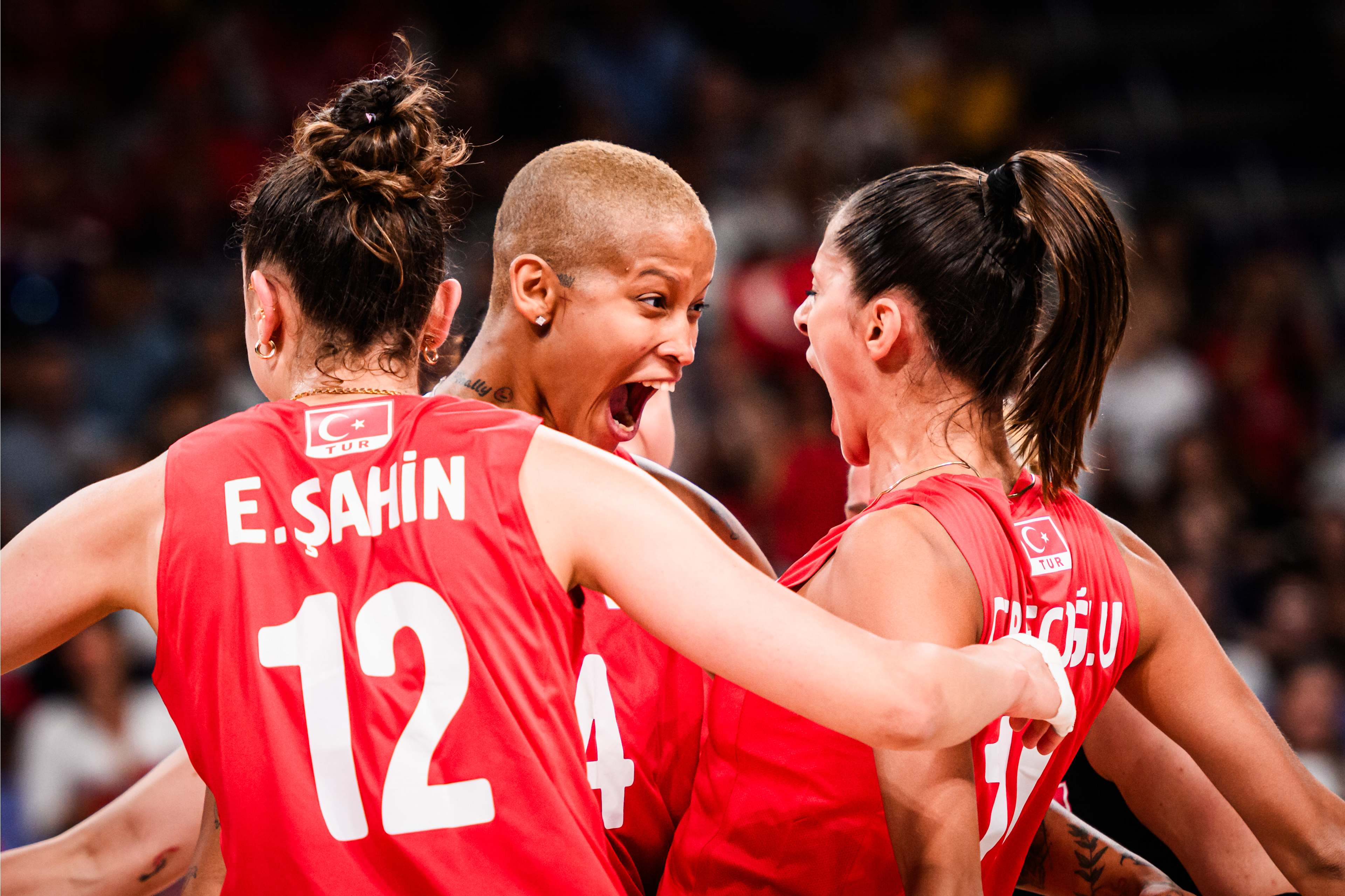 九游体育网页版登录入口-关于黑山队以精彩表现晋级欧洲赛事半决赛的信息