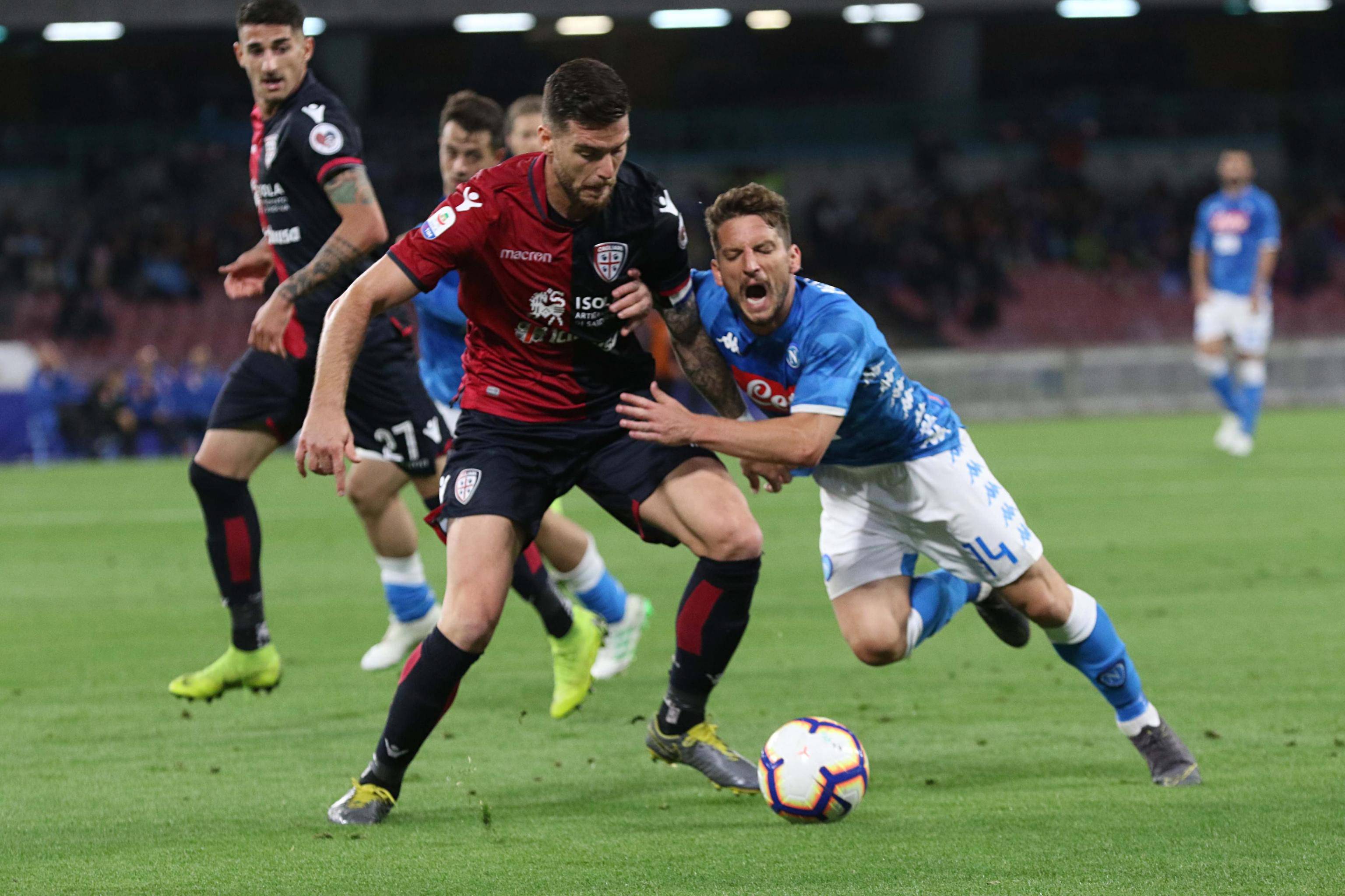 包含热那亚客场对战帕尔马，谁能笑到最后？的词条